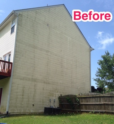 House before pressure washing in Lawrenceville